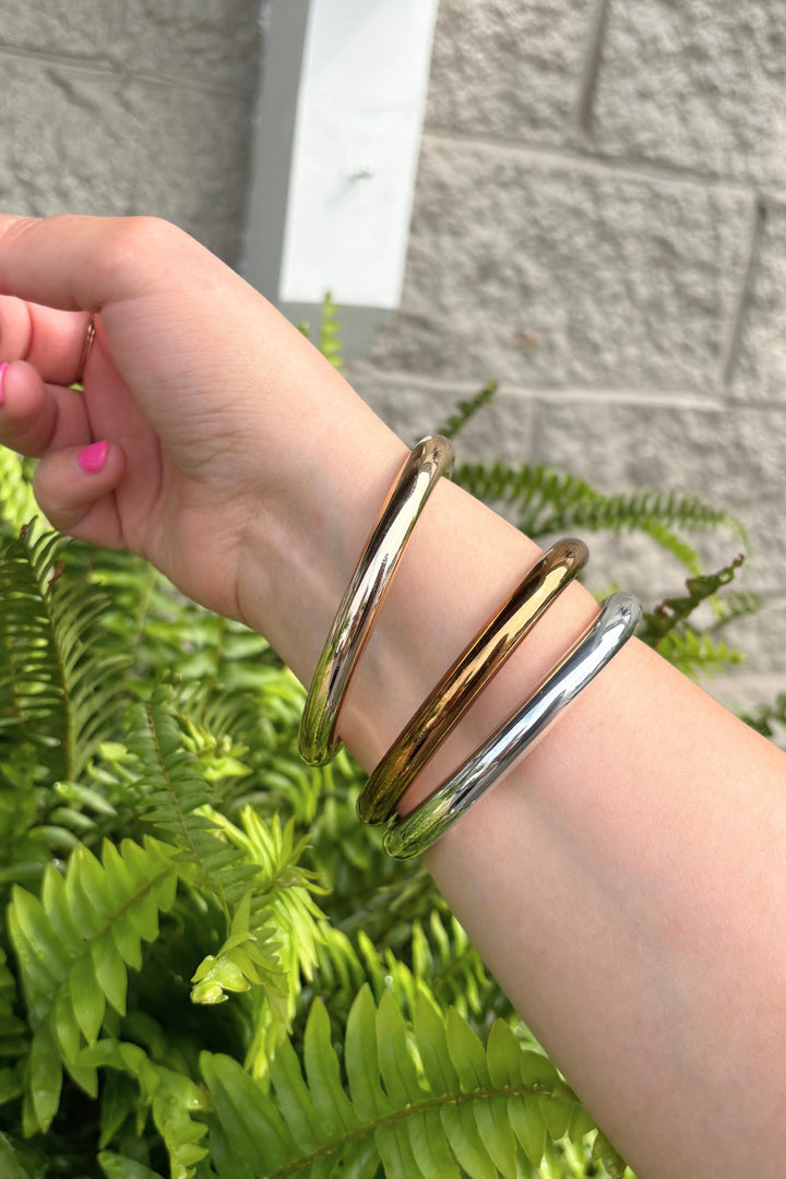 Vintage Italian Thick Metallic Set of 3 Bangles