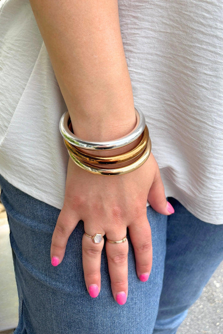 Vintage Italian Thick Metallic Set of 3 Bangles
