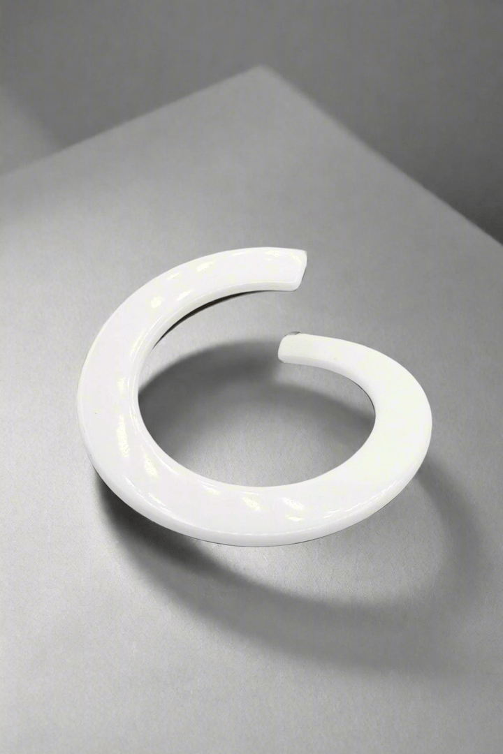 Vintage Italian Unclasped Hinge Wide Bangle Bracelet