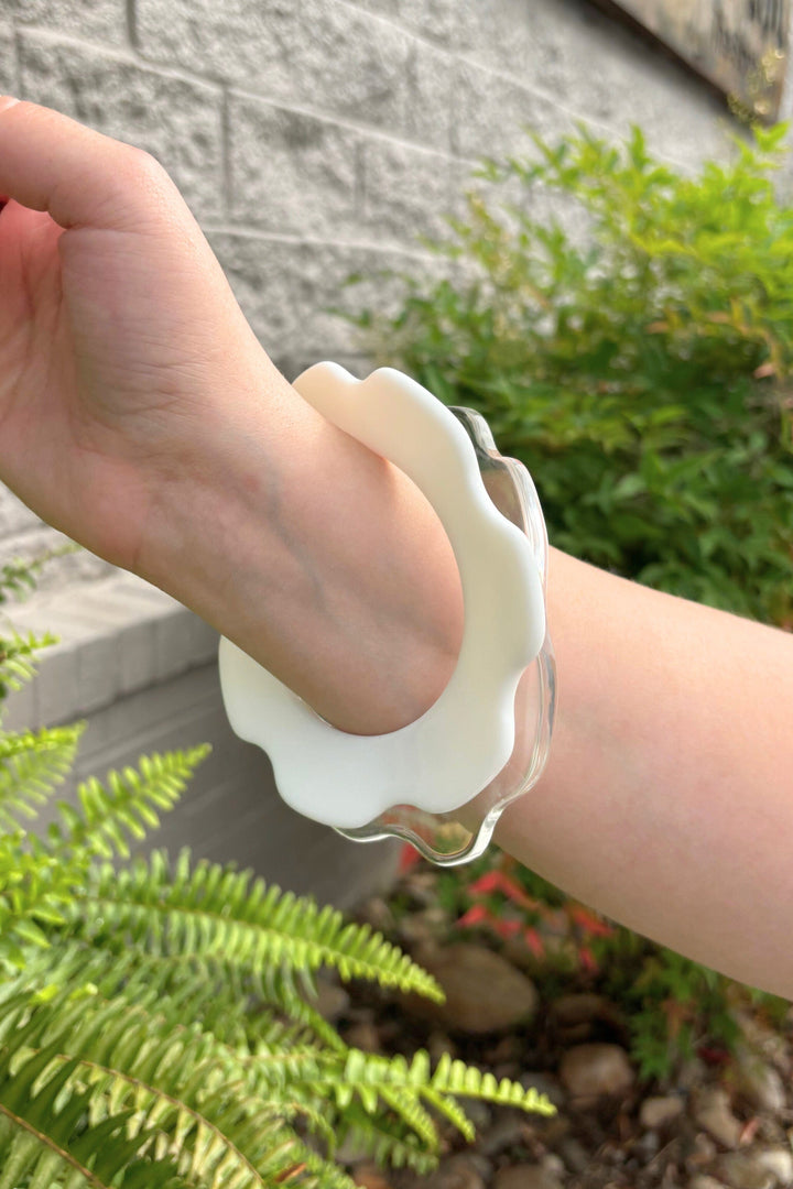 Vintage Italian Wide Flower Bangle Bracelet