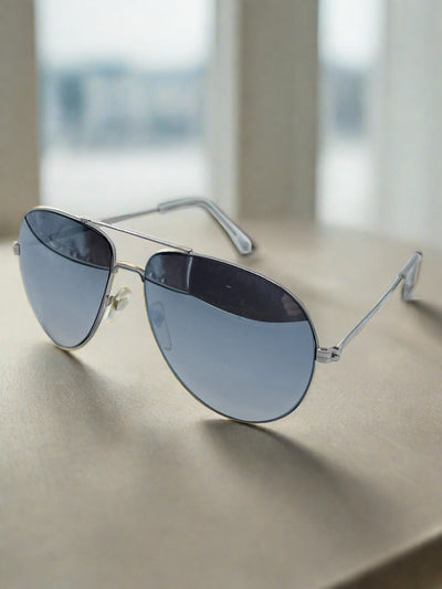 Vintage Lightweight Aviator Sunglasses with Flat Bridge