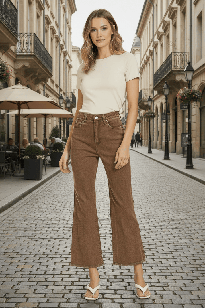 Koucla Highwaist Destroyed Jeans Light Acid Washed Koucla Highwaist Destroyed Jeans Light Acid Washed