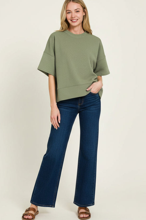 Zenana Ribbed Round Neck Boxy Top