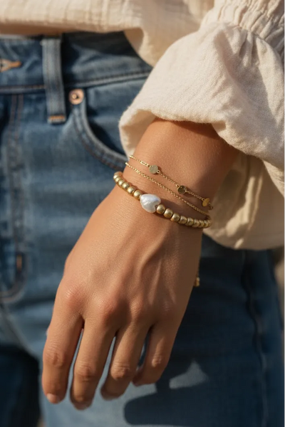 Zora Stretchy Beaded Bracelet with Contrast Metal Heart Bead