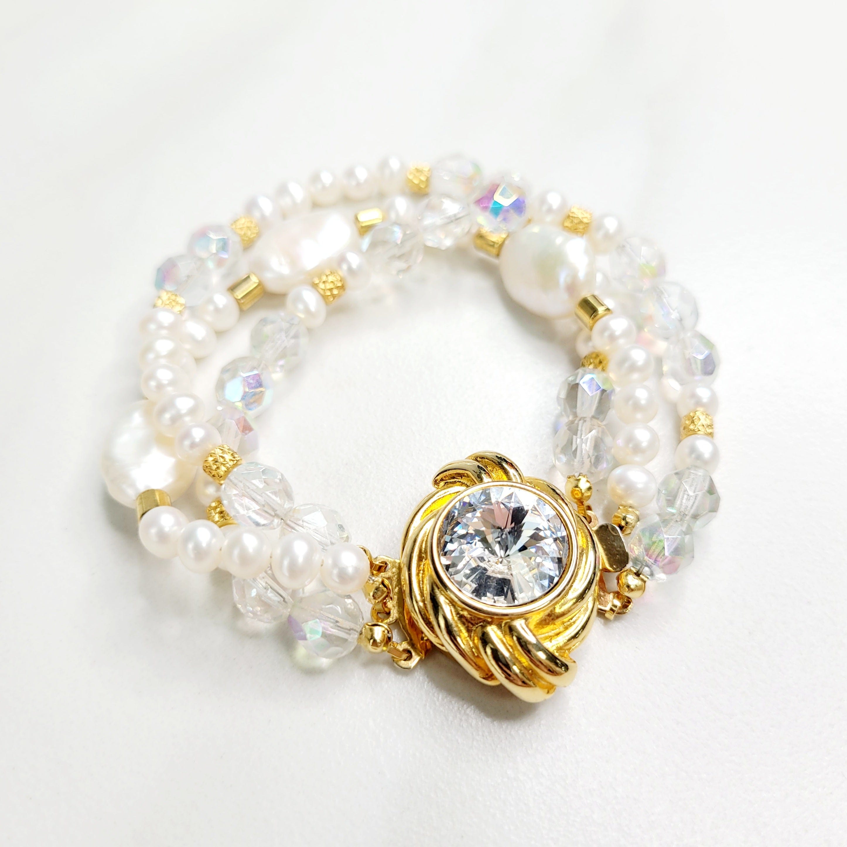 Jewel of the day: de Grisogono Leather and Diamond Allegra Bracelets –  IntoTemptation…..jewellery musings