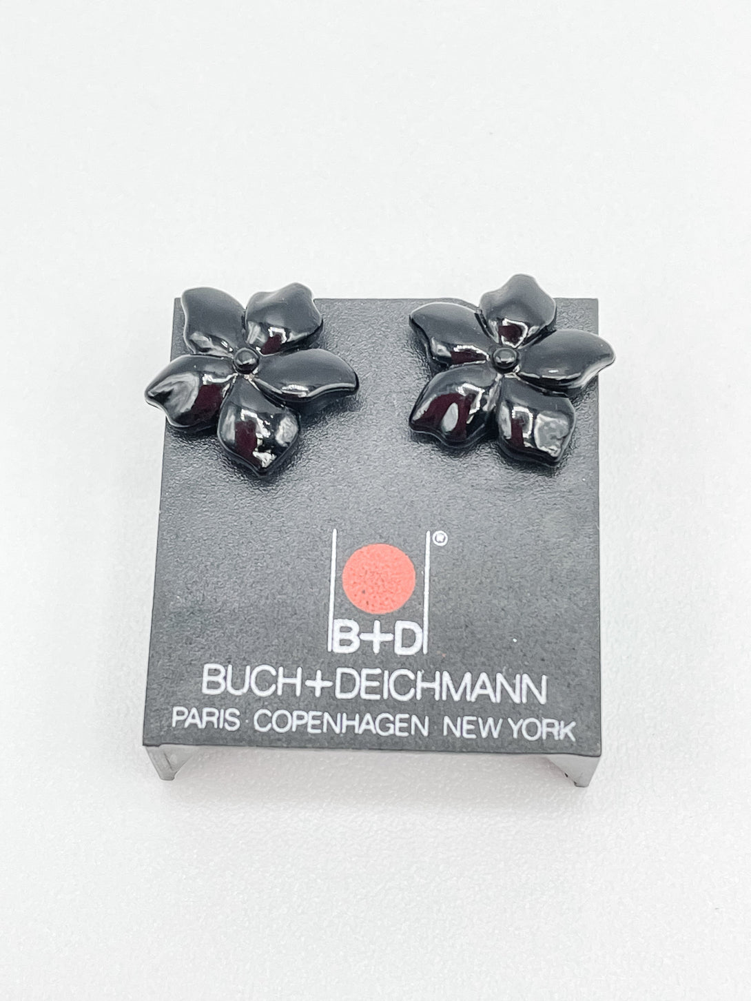 Buch + Deichmann Flower Stud Earrings
