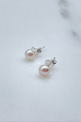 5mm White Pearl Studs