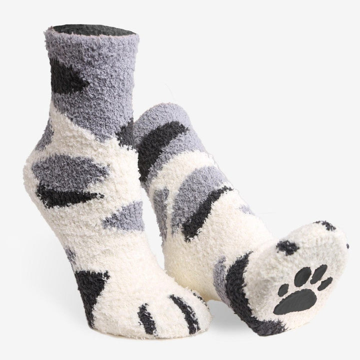 Comfy Luxe Fuzzy Knit Paw Print Socks