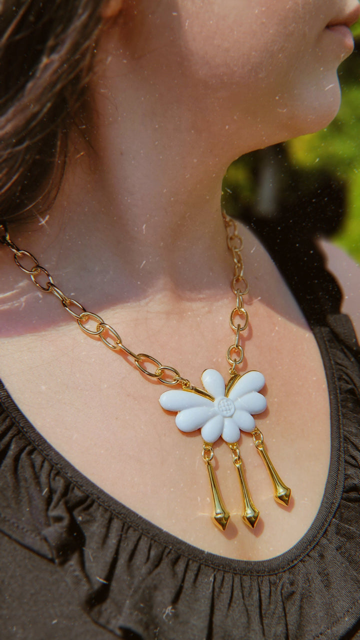 Fortunate Sunflower Necklace