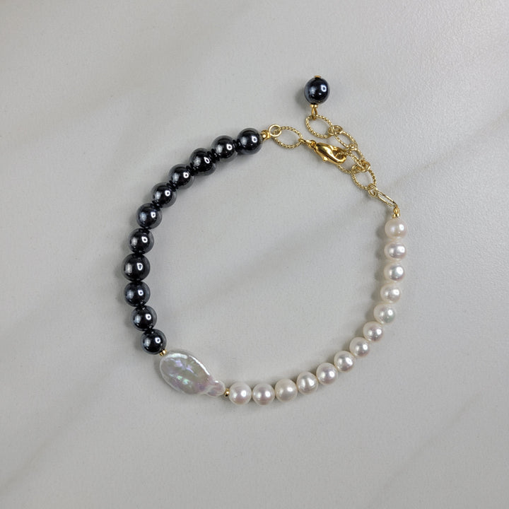 Handmade Bracelet with Freshwater Pearls and Gunmetal Vintage Beads