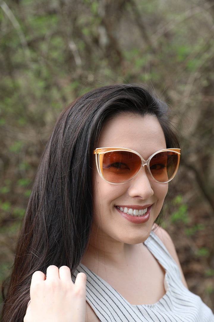 Women's Oversized V Cat Eye Sunglasses