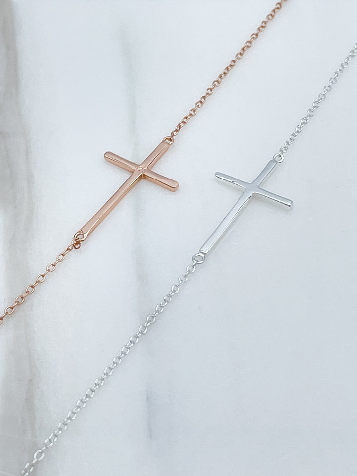 Sterling Silver Cross Bracelet with Clasp