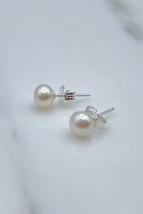 6mm White Pearl Studs