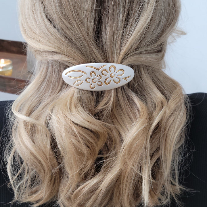 Hairclip