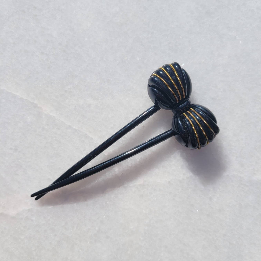 Vintage Italian Wire Wrapped Bow Shaped Hair Pin
