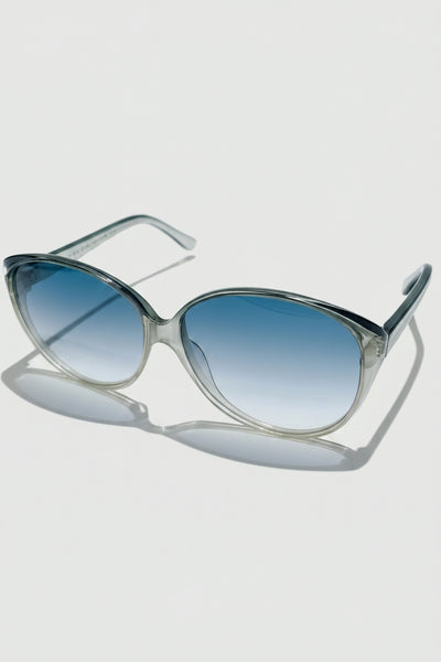 Vintage Oversized Sunglasses with Ombre Tint Lenses