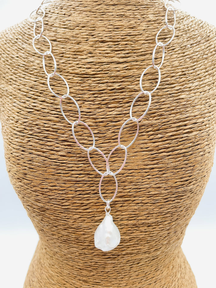 Women's Sterling Silver Necklace with Striking Oval Chain and Medium Baroque Freshwater Pearl